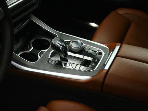 Used 2022 BMW X7 xDrive40i w/ Executive Package AWD/4WD image 51