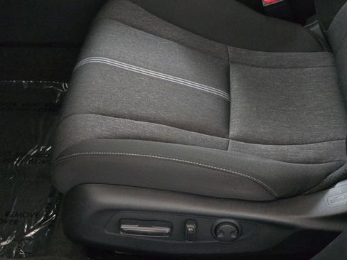 Used 2023 Honda Accord Sport image 29