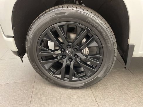 Used 2020 Chevrolet Silverado 1500 RST w/ Rally Edition AWD/4WD image 9