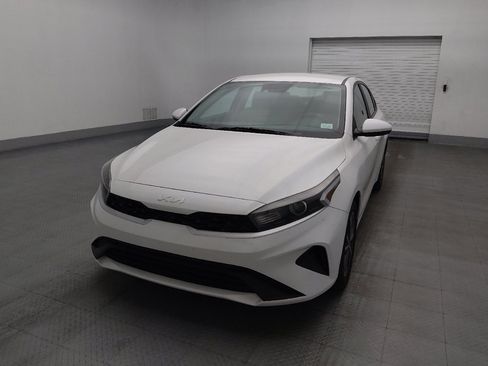 Used 2023 Kia Forte LXS FWD image 15