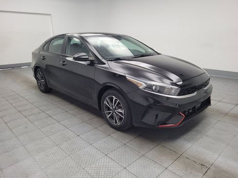 Used 2023 Kia Forte LXS FWD image 13