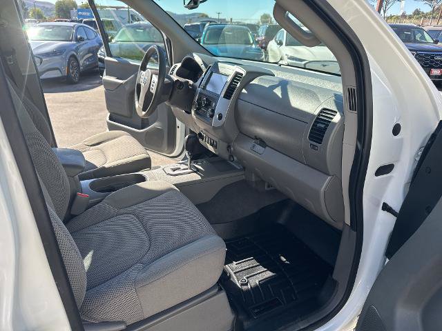 Used 2021 Nissan Frontier SV w/ Midnight Edition Floor Mats AWD/4WD image 24