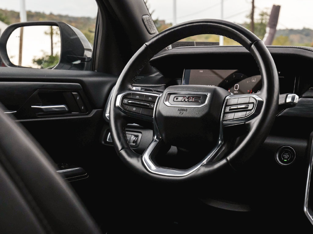 Used 2026 GMC Acadia Elevation w/ Black Edition AWD/4WD image 21