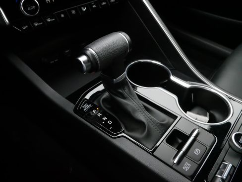 Used 2024 Kia K5 GT image 24