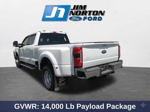 Used 2025 Ford F350 Lariat AWD/4WD image 7