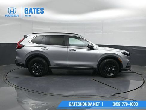 Used 2025 Honda CR-V Sport-L image 3
