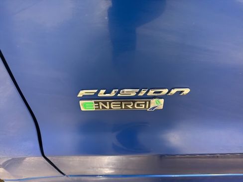 Certified 2017 Ford Fusion Energi Titanium image 11