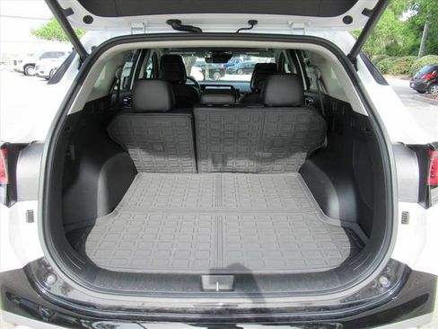 Used 2025 Kia Sportage SX FWD image 37