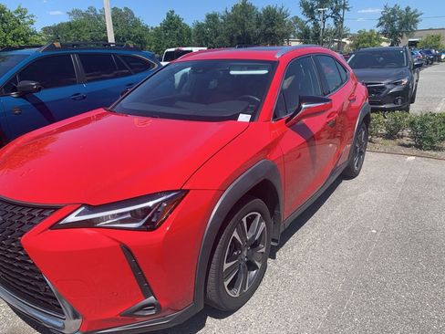 Used 2021 Lexus UX 200 w/ Accessory Package (A2) image 2