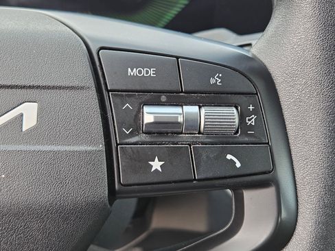 Used 2025 Kia K4 FWD image 20