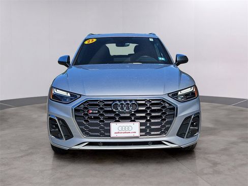 Used 2023 Audi SQ5 Premium Plus w/ Premium Plus Package image 2