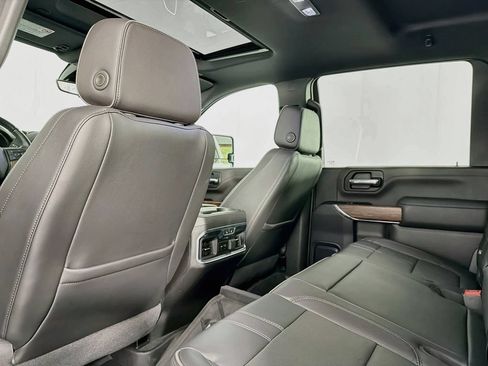 Used 2023 Chevrolet Silverado 2500 High Country w/ LPO, Dark Essentials Package AWD/4WD image 39