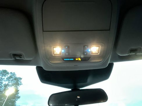 Used 2023 Ford Explorer XLT w/ Equipment Group 202A image 29