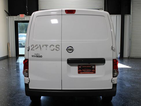 Used 2019 Nissan NV200 S w/ Cruise Control Package FWD image 4