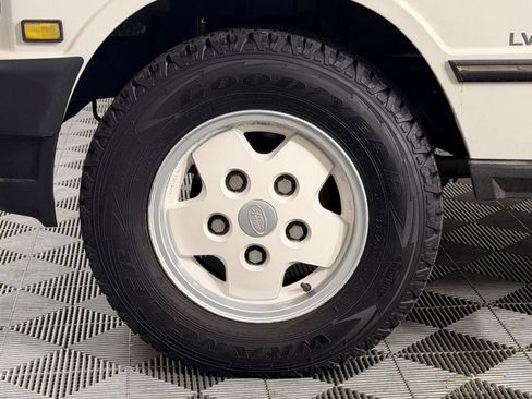 Used 1993 Land Rover Range Rover County AWD/4WD image 4