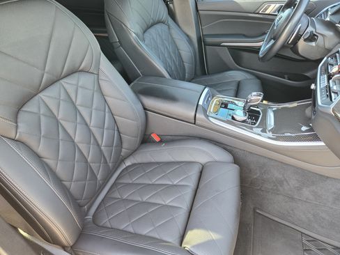 Used 2023 BMW X5 M50i w/ Executive Package AWD/4WD image 21