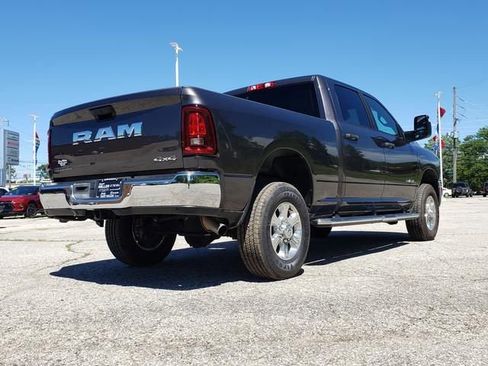 Used 2026 RAM 2500 Big Horn AWD/4WD image 3
