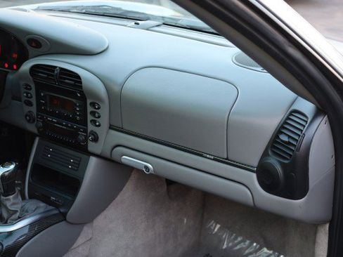 Used 2003 Porsche 911 Targa RWD image 44