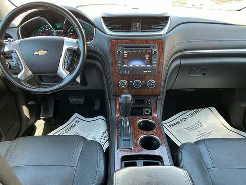 Used 2014 Chevrolet Traverse LT w/ All-Star Edition FWD image 20