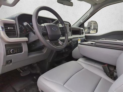New 2026 Ford F250 XL image 3