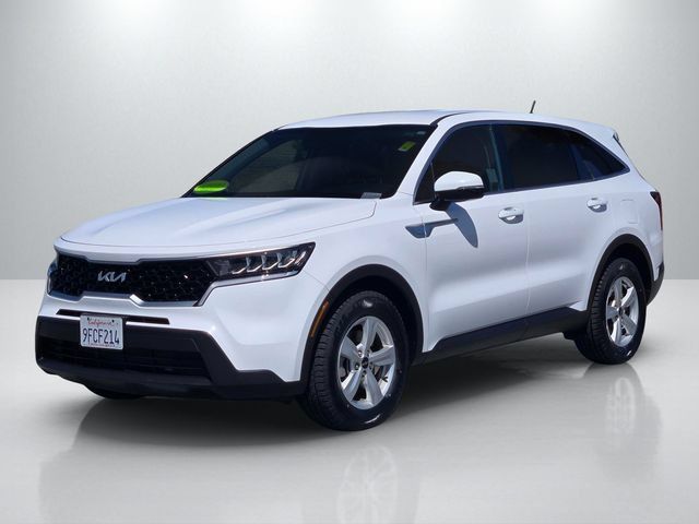 Used 2023 Kia Sorento LX FWD image 8