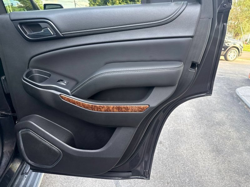 Used 2017 Chevrolet Tahoe Premier AWD/4WD image 13