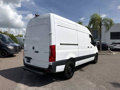 Used 2026 Mercedes-Benz Sprinter 2500 image 4