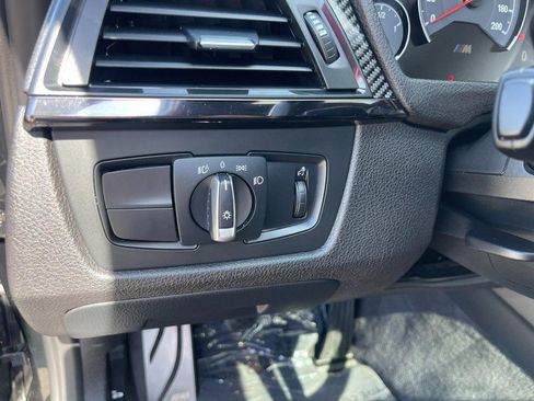 Used 2015 BMW M3 image 25