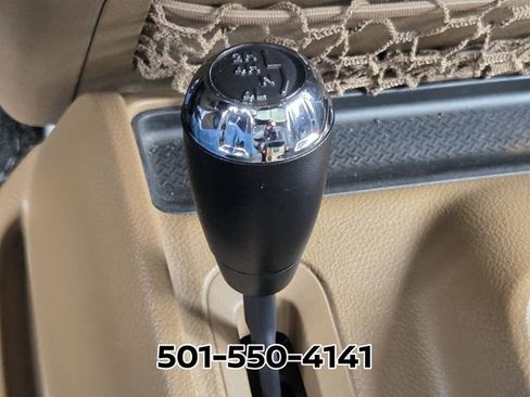 Used 2017 Jeep Wrangler Unlimited Sahara image 30