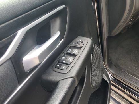 Used 2023 RAM 1500 Big Horn AWD/4WD image 24