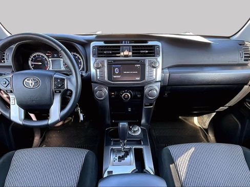 Used 2016 Toyota 4Runner SR5 AWD/4WD image 14