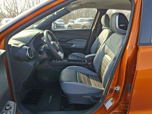 Certified 2023 Nissan Kicks SR w/ SR Premium Package image 15