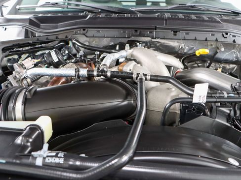 Used 2022 Ford F350 XLT image 32