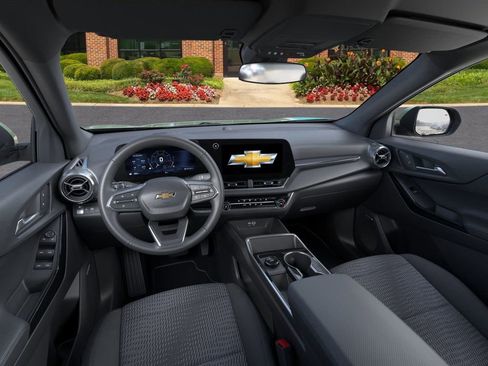 New 2026 Chevrolet Equinox LT image 15