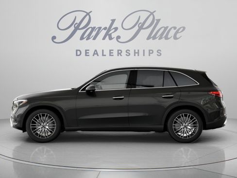 Used 2026 Mercedes-Benz GLC 300 image 7