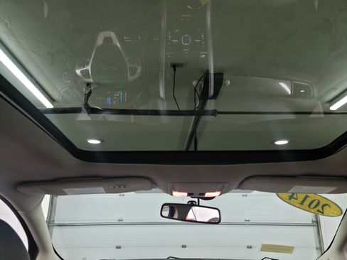 Used 2014 Ford Edge Sport w/ Driver Entry Package image 15