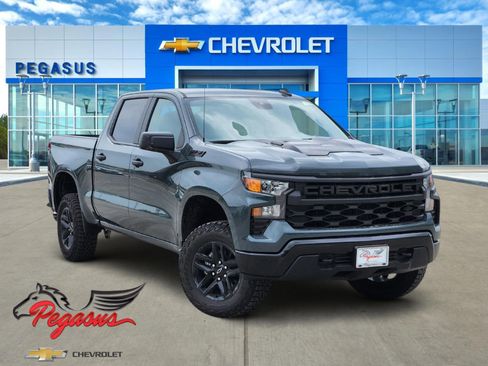 New 2025 Chevrolet Silverado 1500 Custom Trail Boss w/ Dark Appearance Package image 1