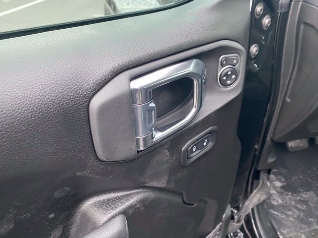 New 2026 Jeep Gladiator Mojave w/ Safety Group AWD/4WD image 13
