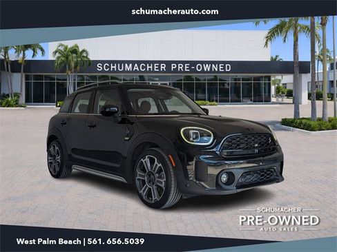 Used 2024 MINI Cooper Countryman S image 1