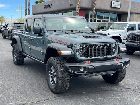 New 2026 Jeep Gladiator Mojave w/ Technology Group AWD/4WD image 9