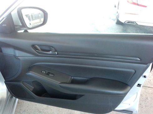 Used 2023 Nissan Altima 2.5 S image 22