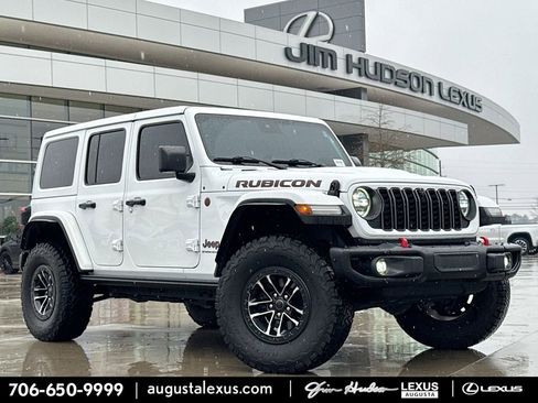 Used 2024 Jeep Wrangler Unlimited Rubicon image 1
