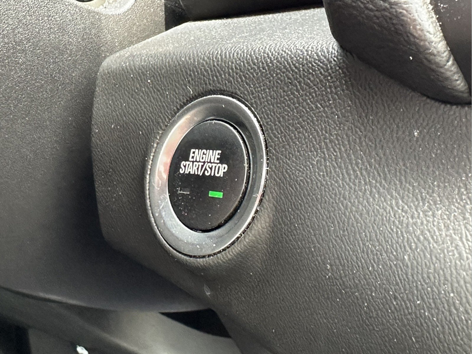 Used 2023 GMC Terrain SLT AWD/4WD image 24