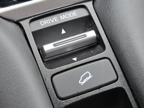 Certified 2024 Honda HR-V Sport image 8
