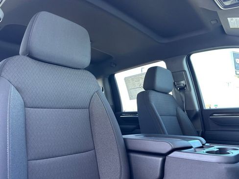 New 2026 GMC Sierra 2500 SLE w/ SLE Value Package; AWD/4WD image 14