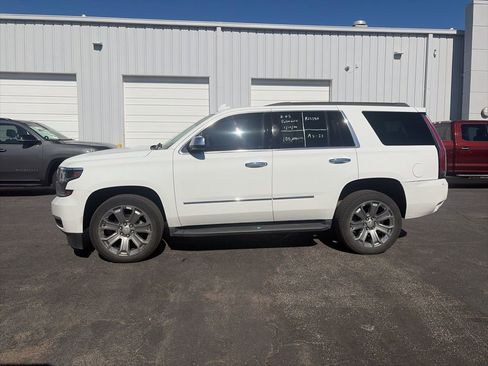 Used 2018 Chevrolet Tahoe LS image 4