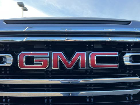 Used 2021 GMC Sierra 1500 SLT w/ Driver Alert Package II image 13