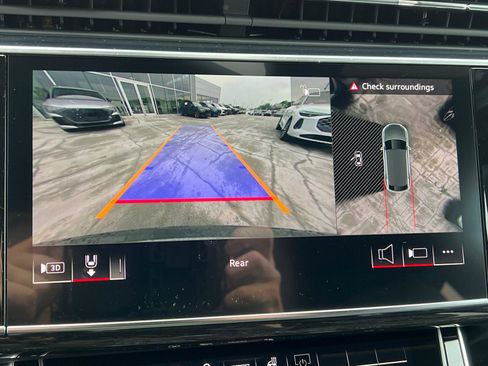 New 2026 Audi Q8 Premium Plus image 23