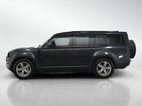 Used 2023 Land Rover Defender 130 First Edition image 2