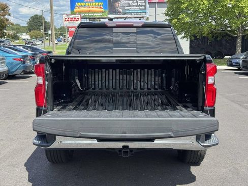 Used 2019 Chevrolet Silverado 1500 LTZ w/ LTZ Plus Package AWD/4WD image 17